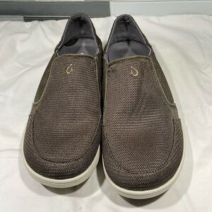 OluKai Nohea mesh loafers men’s size 9 medium.